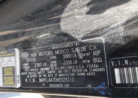 2017 Kia Forte Lx z USA, uszkodzony, nr VIN 3KPFL4A70HE028310